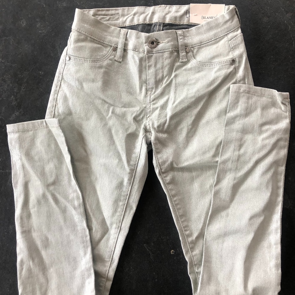 TAG ON Blank NYC jeans